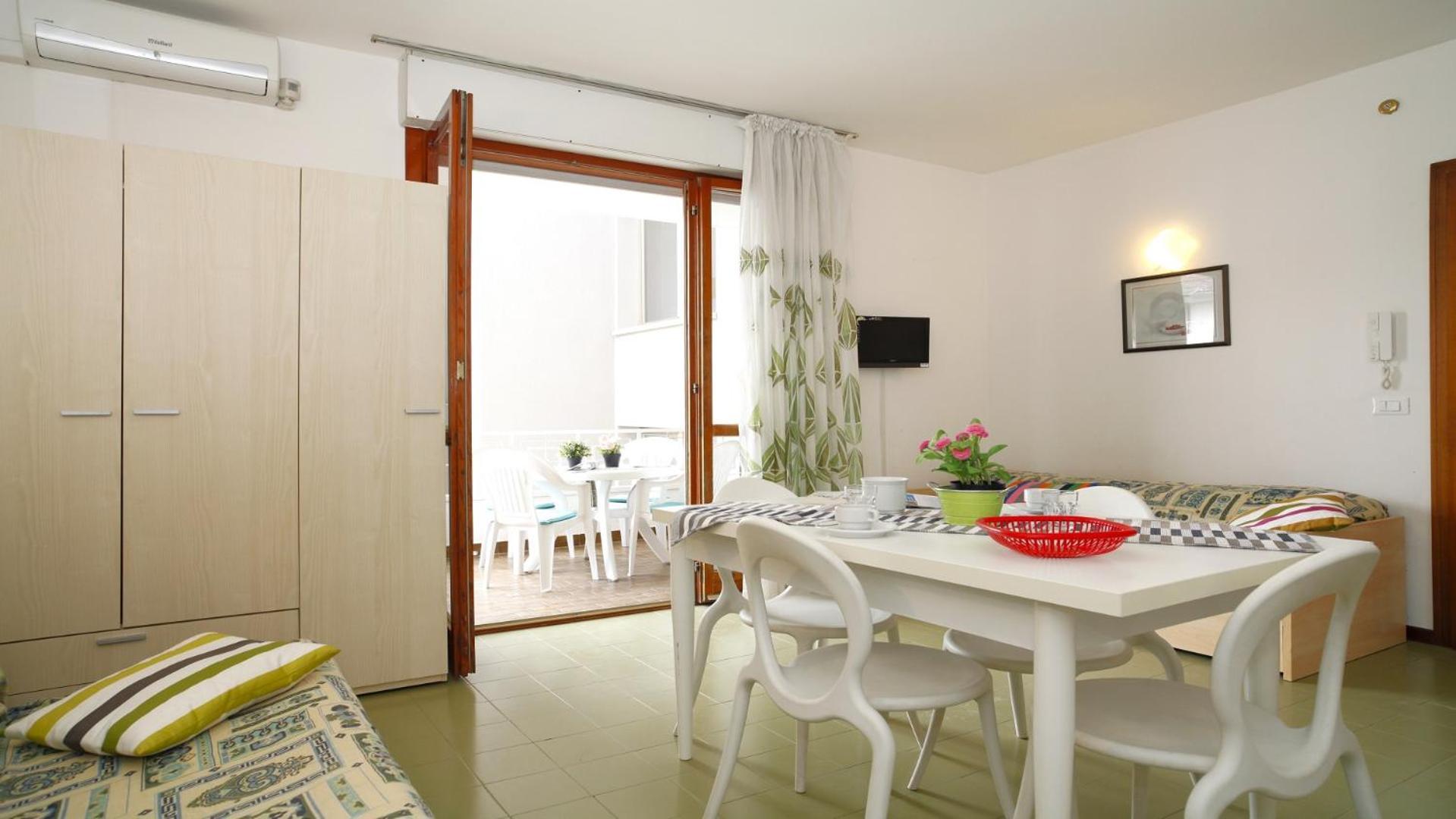 Residenza Gardenia Lignano Sabbiadoro Exterior foto